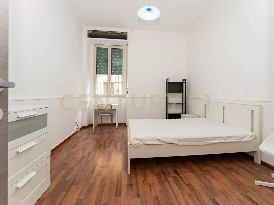 Immagine 19 di Trilocale in vendita  in Via Napoli 43 a Catania