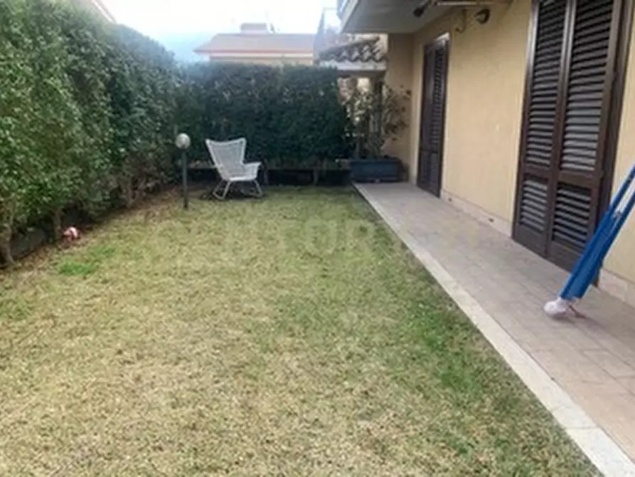Immagine 20 di Porzione di casa in vendita  in Viale Europa 122 a San Gregorio Di Catania