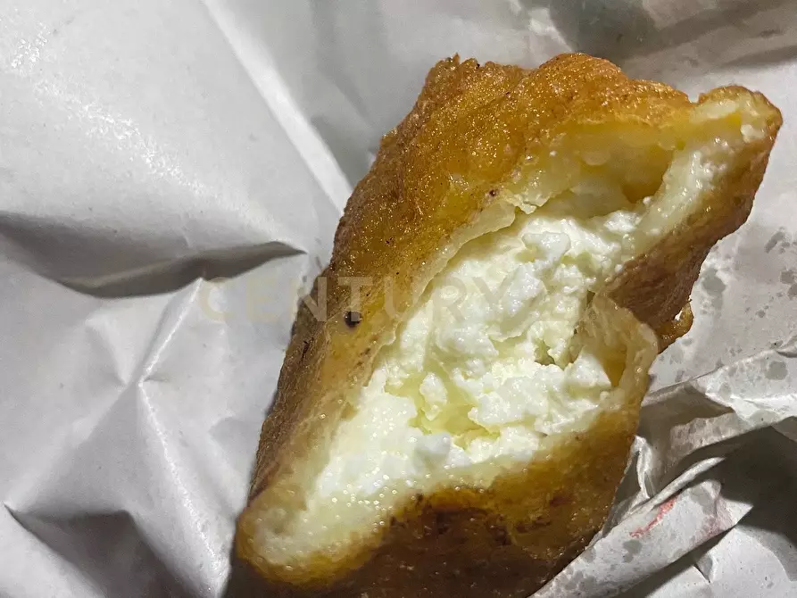 Immagine 35 di Pizzeria / Pub in vendita  in Via della Regione 1 a San Giovanni La Punta