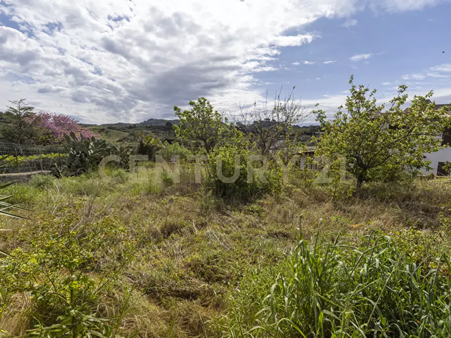 Immagine 18 di Villa in vendita  in Via Reale snc a Lipari