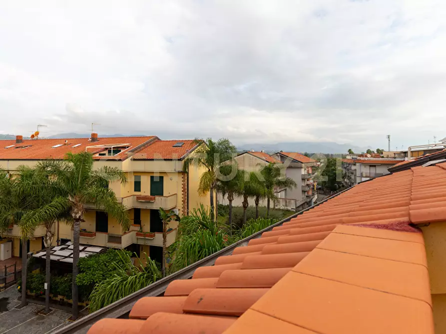 Immagine 74 di Mansarda in affitto  in Via Spiaggia 39 a Mascali