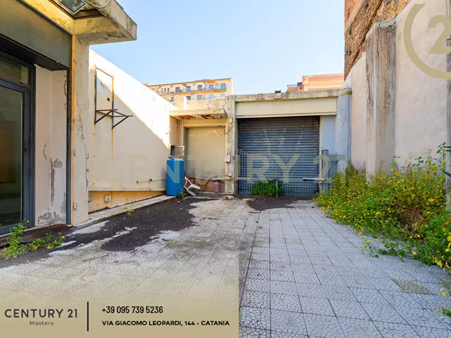 Immagine 19 di Terreno industriale in vendita  in Via Duca Degli Abruzzi 231 a Catania
