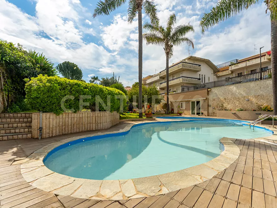 Immagine 11 di Villa in vendita  in Via G. Pezzana 11 a Aci Castello