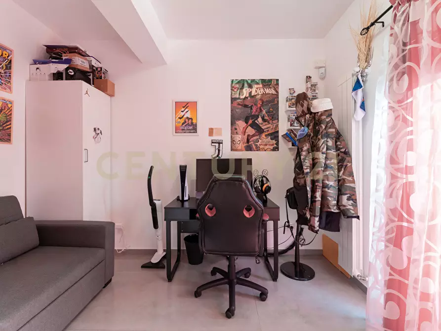 Immagine 25 di Quadrilocale in vendita  in Vicolo  Aurora 8 a Tremestieri Etneo