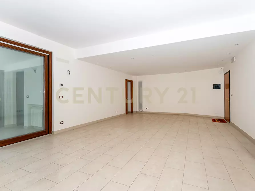 Immagine 13 di Quadrilocale in vendita  in Via Enrico Ferri 15 a Catania