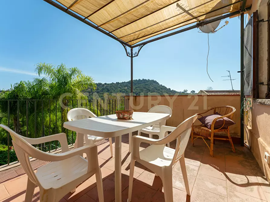 Immagine 1 di Villa in vendita  in BAIA ARCILE a Augusta