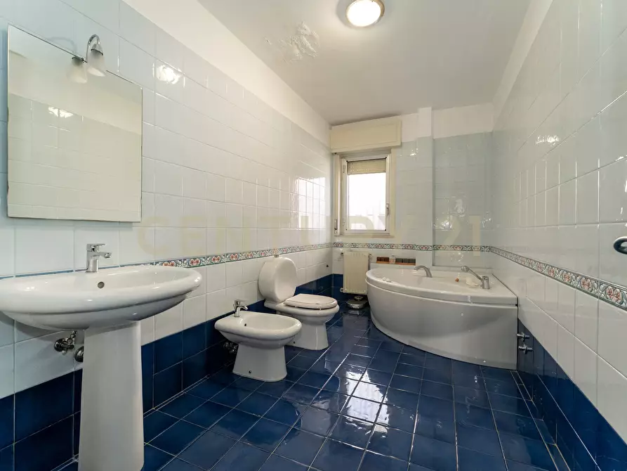 Immagine 20 di Trilocale in vendita  in Via beata giovanna jugan 15 a Catania