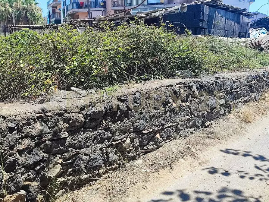 Immagine 10 di Casa trifamiliare in vendita  in Via Fossa della Creta sn a Catania