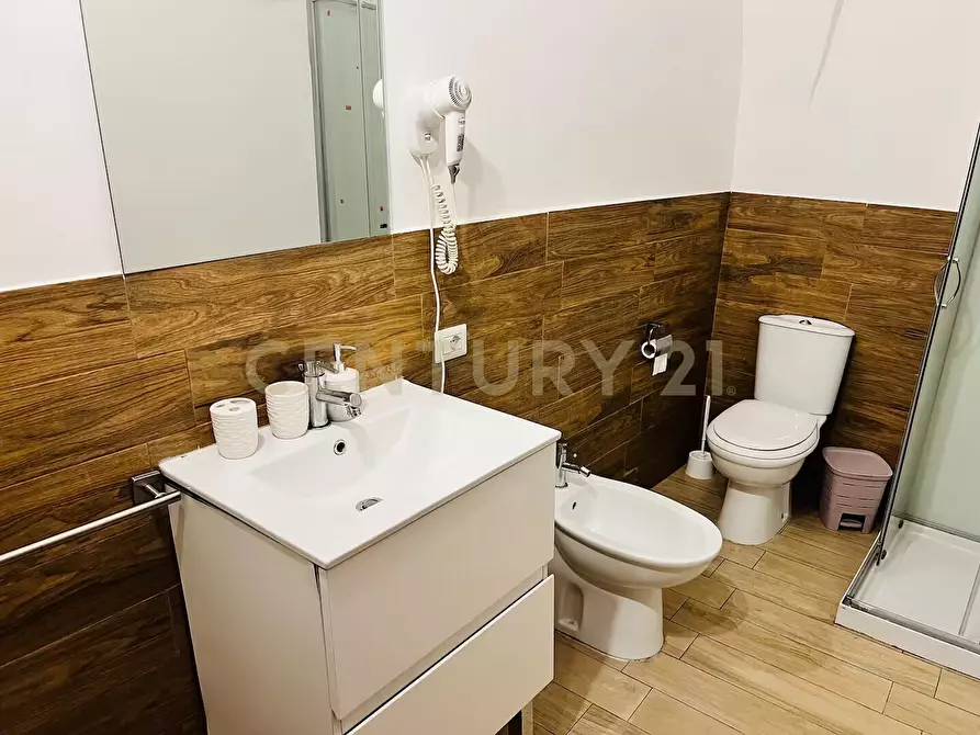 Immagine 9 di Loft/Open space in vendita  in Via Cristoforo Colombo 38 a Catania