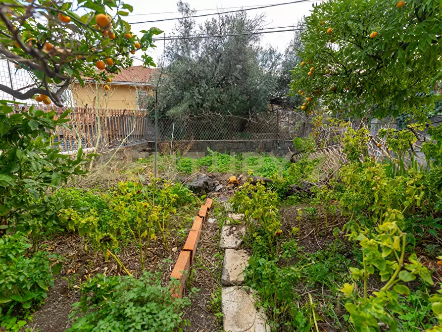 Immagine 12 di Casa indipendente in vendita  in Via Brigadiere Salvatore di Stefano 8 a Catania