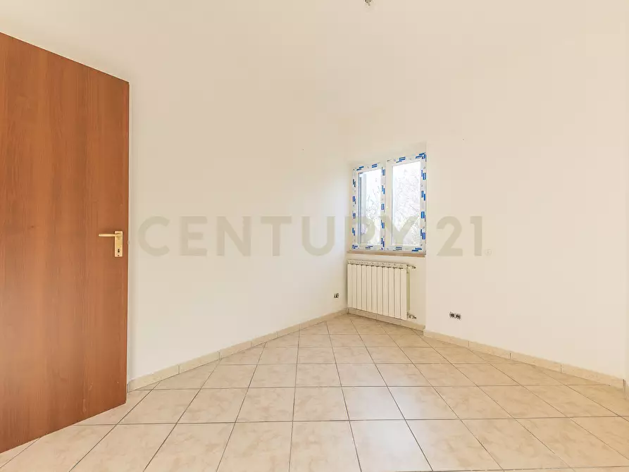 Immagine 18 di Villa in vendita  in Via Ombrone 9 a Aprilia