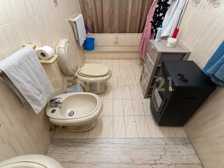 Immagine 26 di Palazzo in vendita  in Via Monte Calvario 56 a Biancavilla