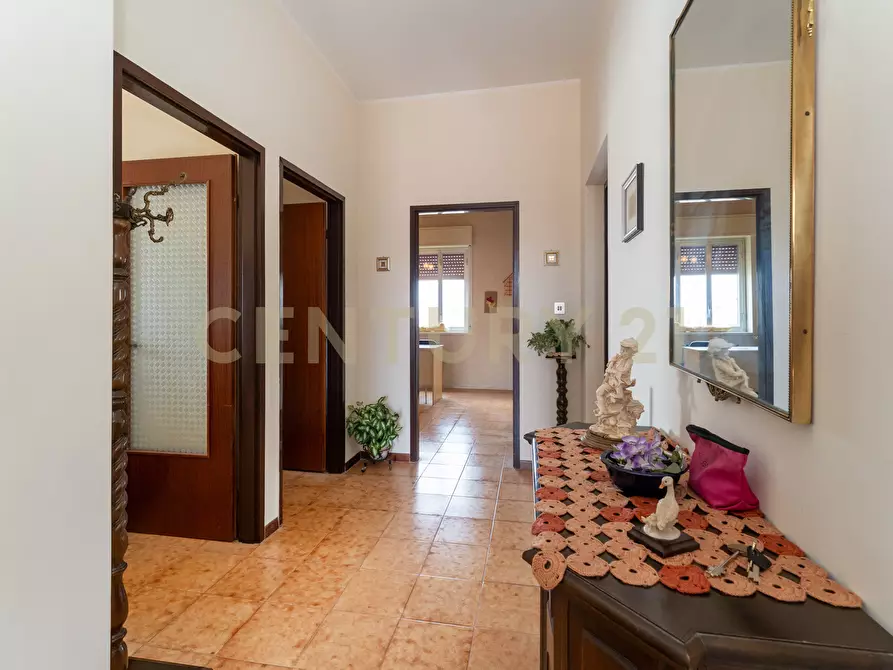 Immagine 26 di Casa bifamiliare in vendita  in Via Benedetto Croce 6 a Pedara