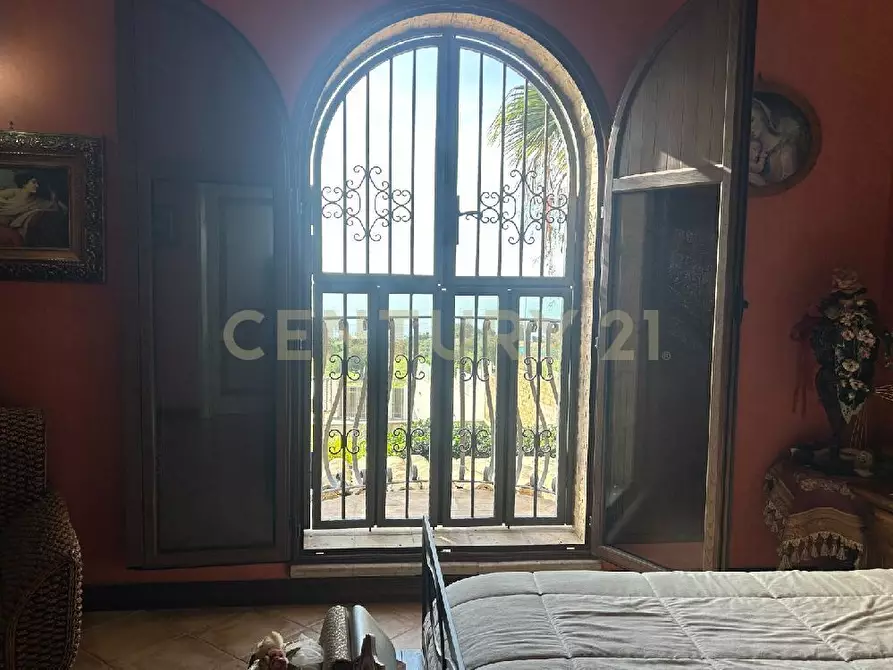 Immagine 16 di Villa in vendita  in Via Mandarino a Porto Empedocle