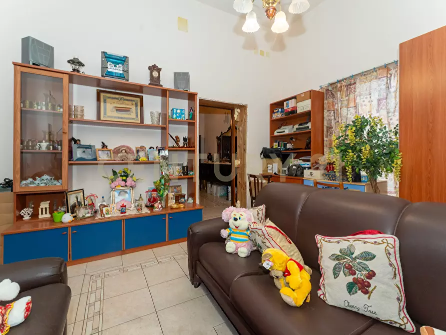 Immagine 12 di Casa indipendente in vendita  in Via Vittorio Veneto 83 a Misterbianco