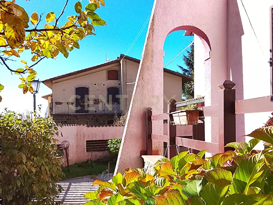 Immagine 35 di Casa indipendente in vendita  in Via G. Marconi 1 a Radicofani