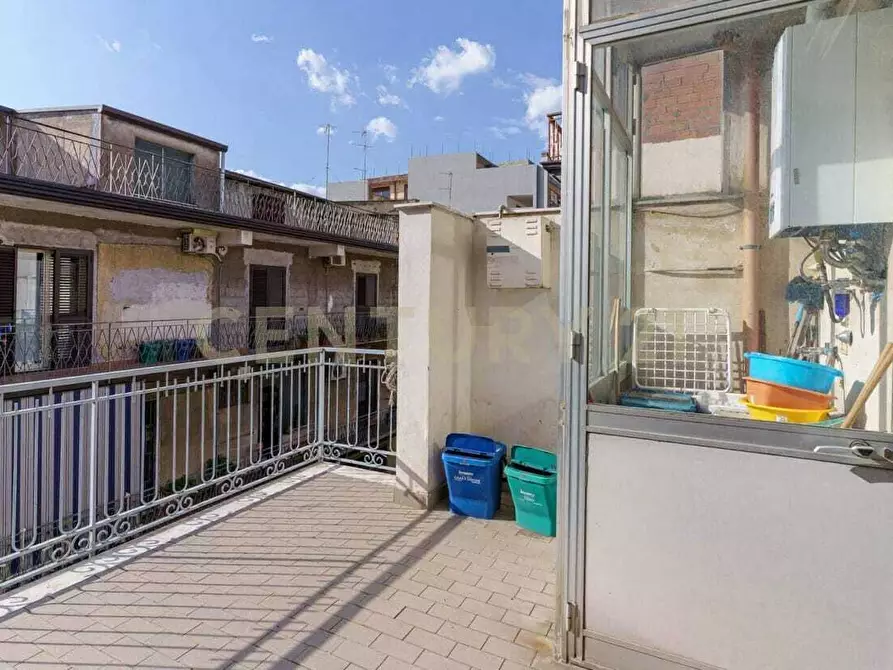 Immagine 21 di Pentalocale in affitto  in Via Francesco Petrarca 4 a Paterno'