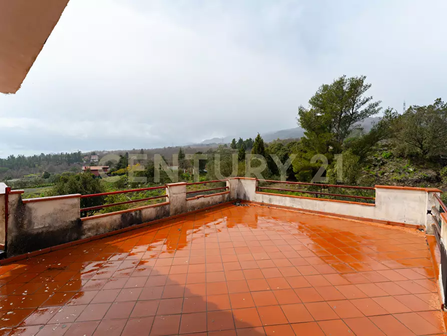 Immagine 3 di Villa in vendita  in SP155 82 a Mascali
