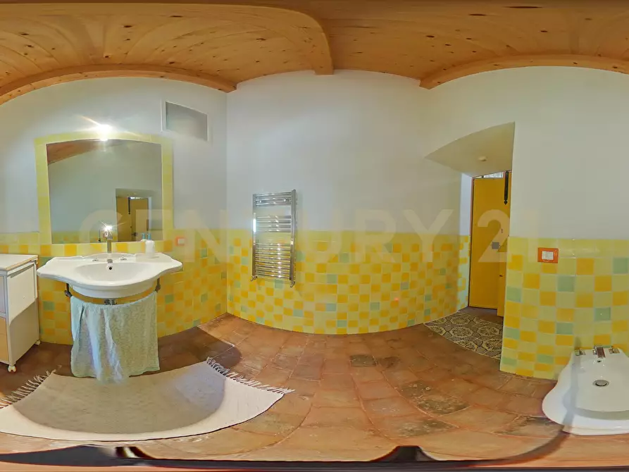 Immagine 56 di Villa in vendita  in Via Calvario 43 a Mascalucia