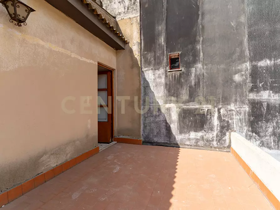 Immagine 27 di Rustico / casale in vendita  in Via Chiesa Madre 3 a Catania