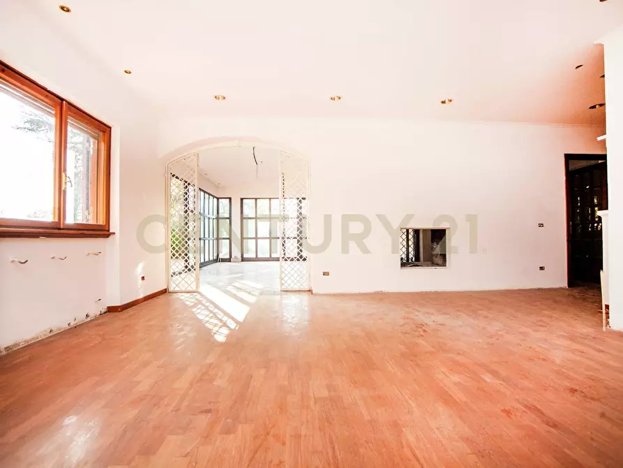 Immagine 21 di Casa bifamiliare in vendita  in Via Veientana 380D a Roma