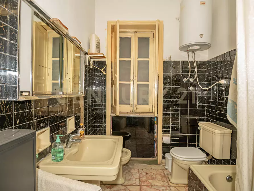 Immagine 16 di Appartamento in vendita  in Via Notaro Jacopo 27 a Lentini