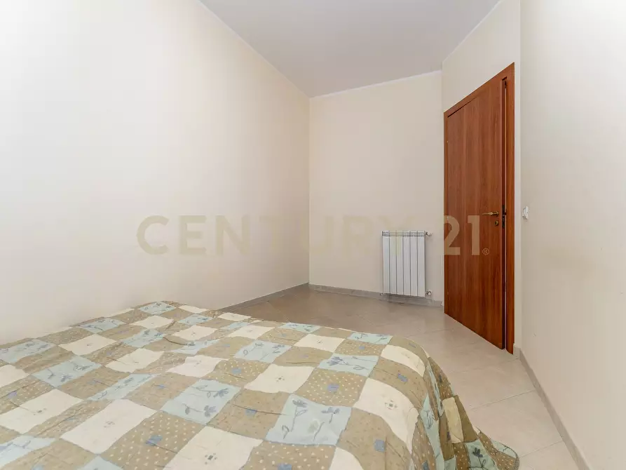 Immagine 33 di Trilocale in vendita  in Via Teocrito 10 a Aci Catena
