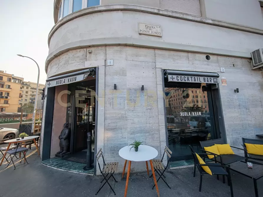 Immagine 24 di Appartamento in vendita  in Piazza di Ponte Lungo 1 a Roma