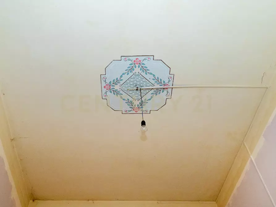 Immagine 14 di Pentalocale in vendita  in Via del Santuario 56 a Valverde