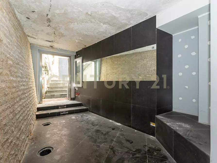 Immagine 5 di Attività commerciale in vendita  in Via Paolo Lopis 19/M a Catania