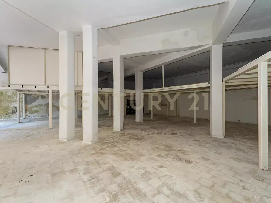 Immagine 8 di Casa indipendente in vendita  in CORSO SAN VITO 141 a Catania