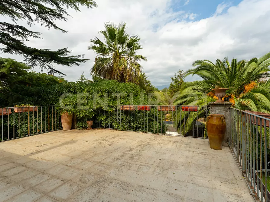 Immagine 63 di Villa in vendita  in Via Pulei 25 a Mascalucia