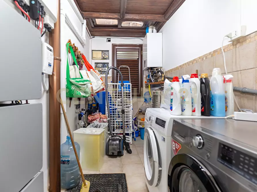 Immagine 14 di Casa indipendente in vendita  in Via Alessandria 80 a San Giovanni La Punta