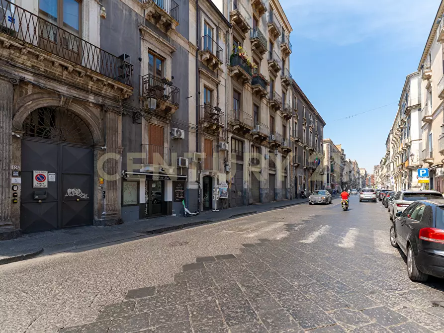 Immagine 3 di Pentalocale in vendita  in Via Antonino di Sangiuliano 185 a Catania