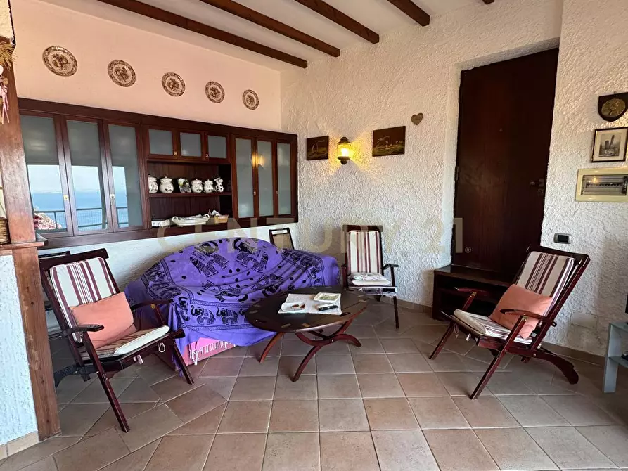 Immagine 14 di Trilocale in vendita  in Via del Sole a Monte Argentario