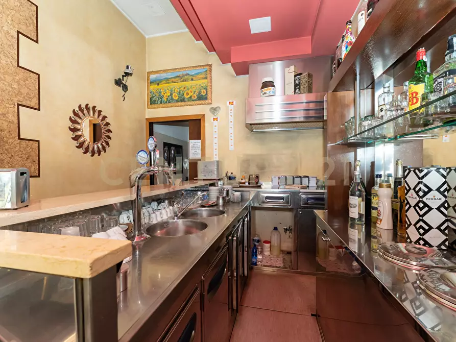 Immagine 15 di Bar / Ristorante in vendita  in Via Milo 10 a Catania