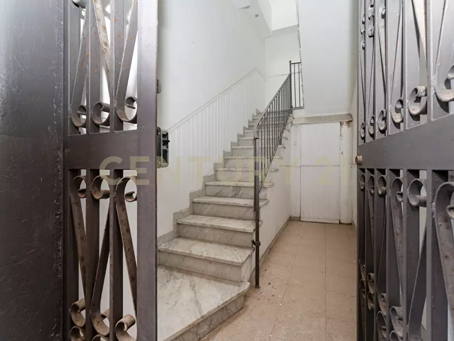 Immagine 8 di Appartamento in vendita  in Via Cordai 96 a Catania