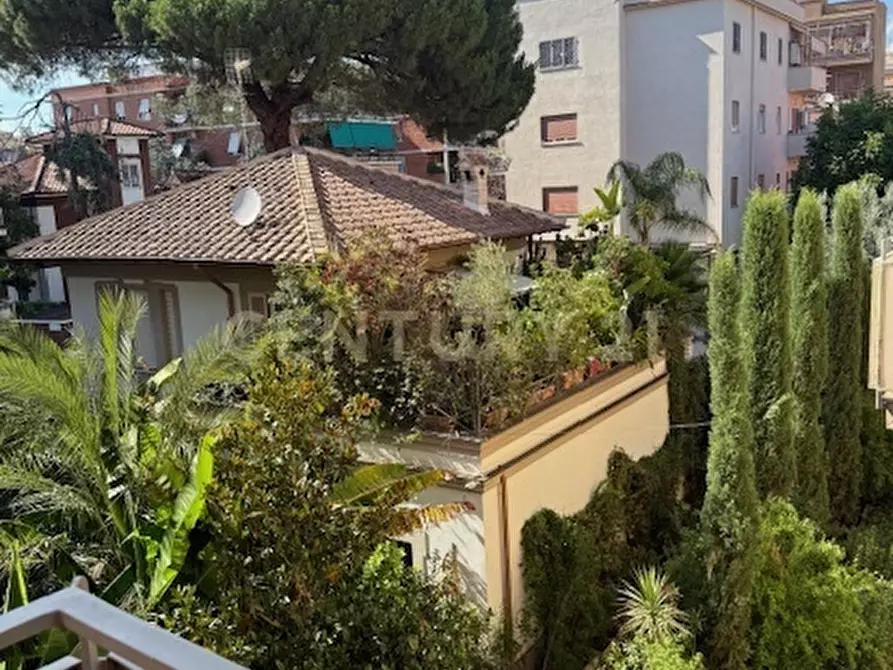 Immagine 77 di Trilocale in affitto  in Via Montecristo 10 a Roma