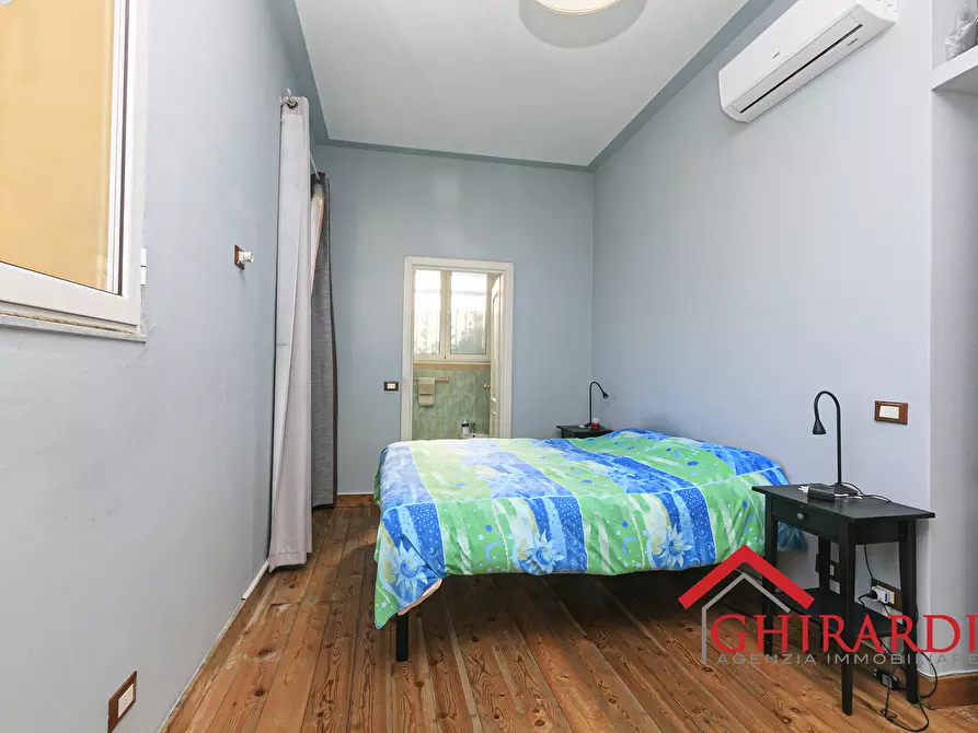 Immagine 13 di Bilocale in vendita  in Via Guglielmo Oberdan a Genova