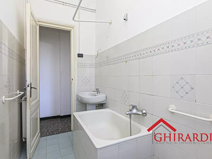 Immagine 24 di Trilocale in affitto  in VIA MERANO 47 a Genova