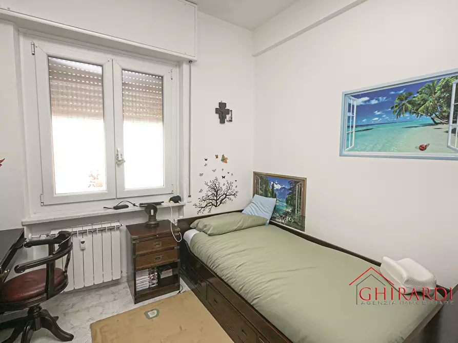 Immagine 25 di Quadrilocale in vendita  in Via Gian Pietro Sery 7 a Genova