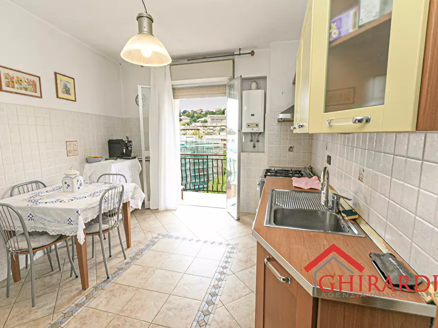 Immagine 8 di Quadrilocale in vendita  in VIA ANTONIO NEGRO a Genova