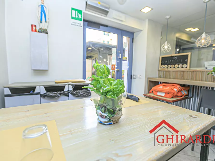 Immagine 7 di Pizzeria / Pub in vendita  in VIA D'ANDRADE a Genova