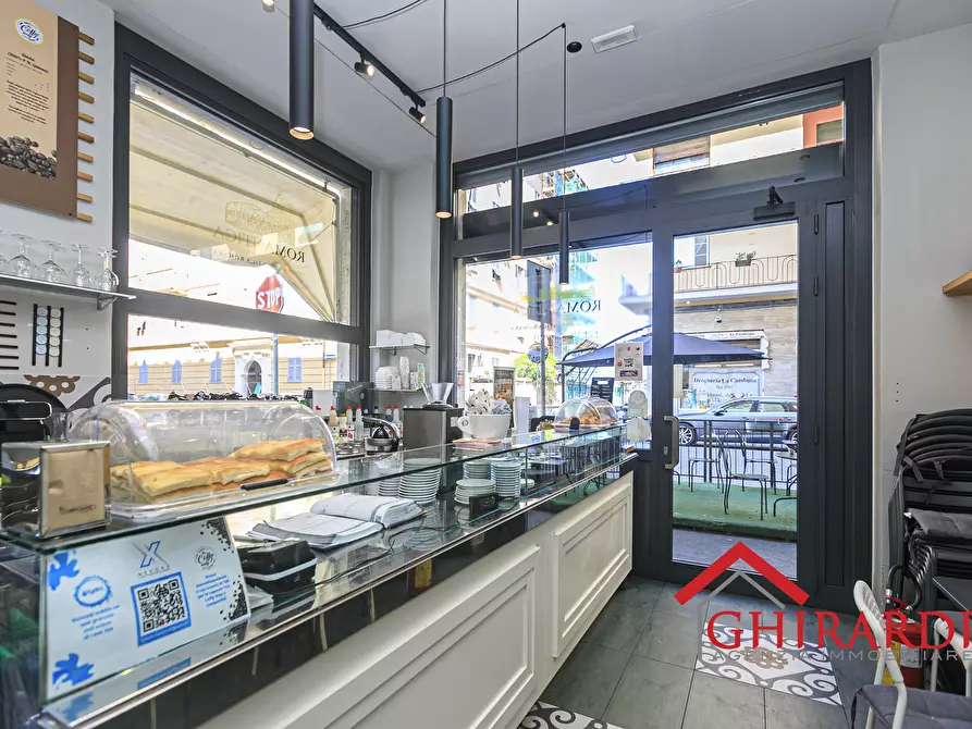Immagine 5 di Attività commerciale in vendita  in Via Trento 52 a Genova