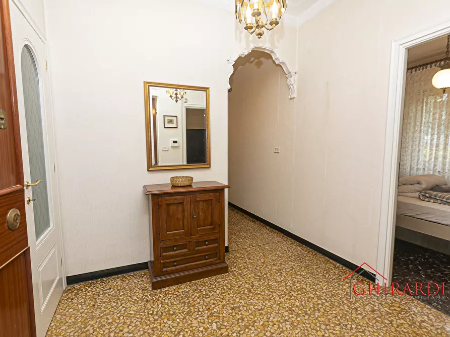 Immagine 2 di Quadrilocale in affitto  in VIA BORZOLI 6A a Genova