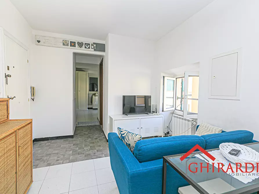 Immagine 10 di Bilocale in affitto  in VIA R.A.VIGNA 8 a Genova