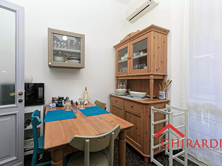 Immagine 12 di Trilocale in vendita  in VIA SESTRI 2 a Genova