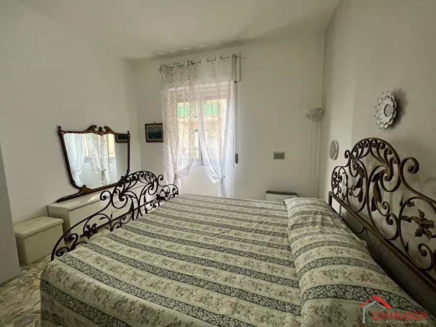Immagine 28 di Bilocale in vendita  in VIA GIACOMO PUCCINI 17A a Genova