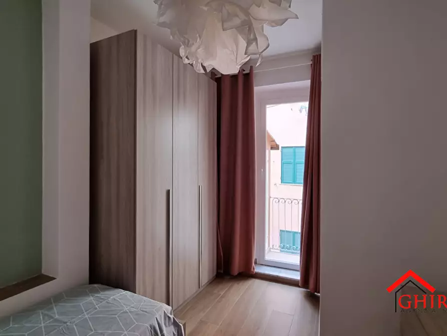 Immagine 16 di Trilocale in affitto  in VICO TRAÙ 7 a Genova