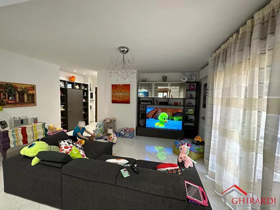 Immagine 3 di Appartamento in affitto  in VIA EMANUELE CANESI 49 a Genova